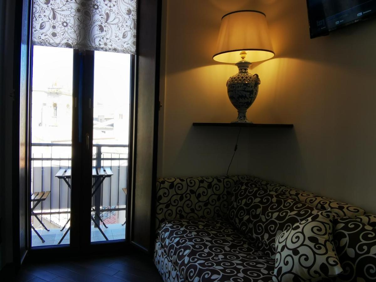 Centro Sicilia Rooms-Suites & Terrace Enna Bagian luar foto