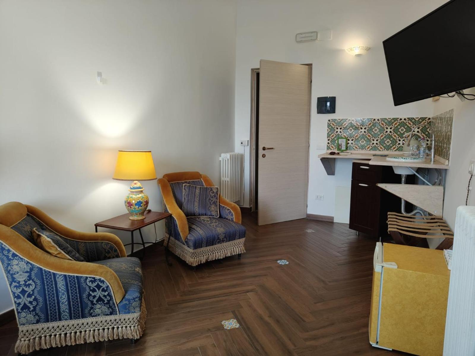 Centro Sicilia Rooms-Suites & Terrace Enna Bagian luar foto