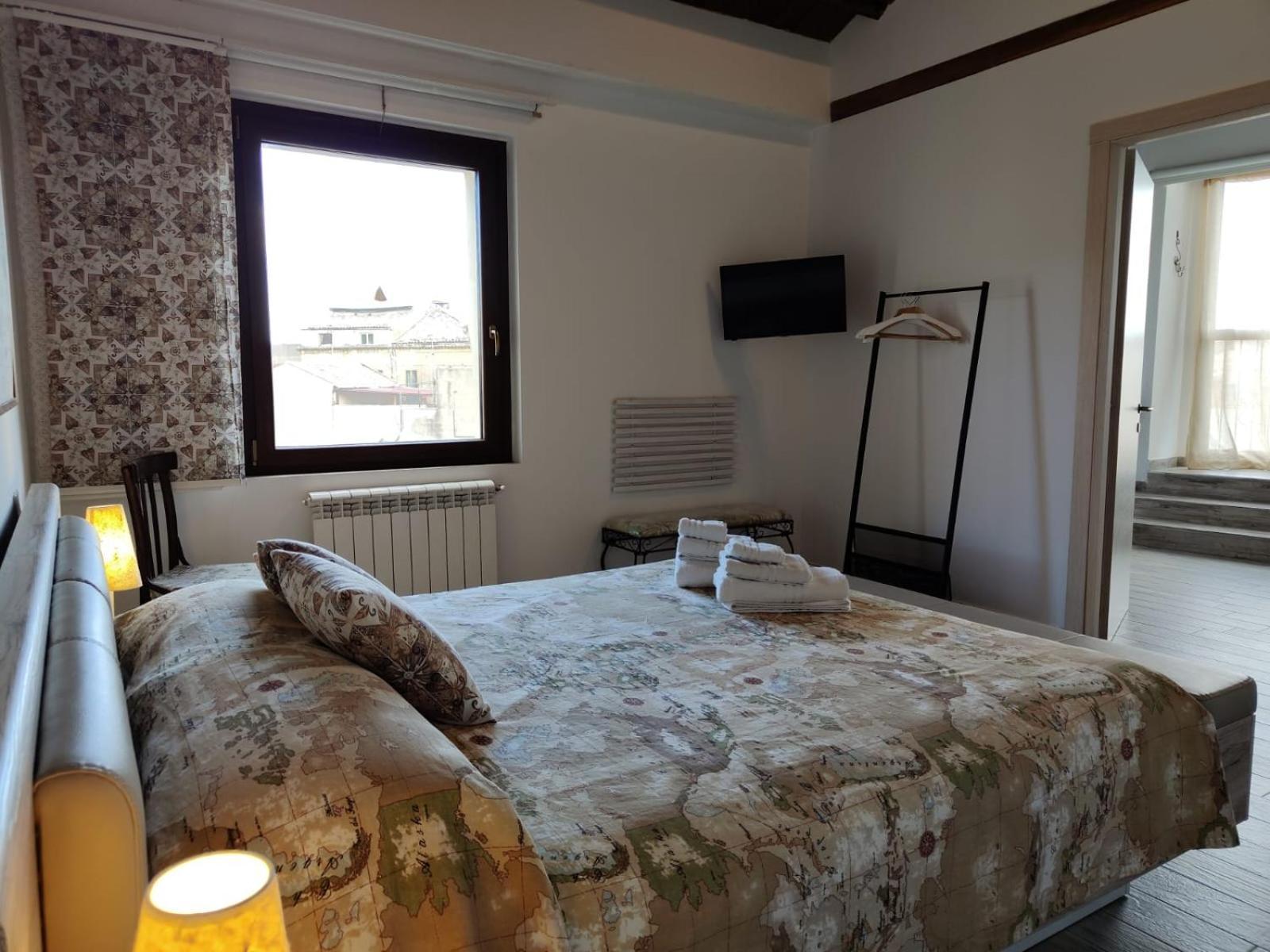 Centro Sicilia Rooms-Suites & Terrace Enna Bagian luar foto