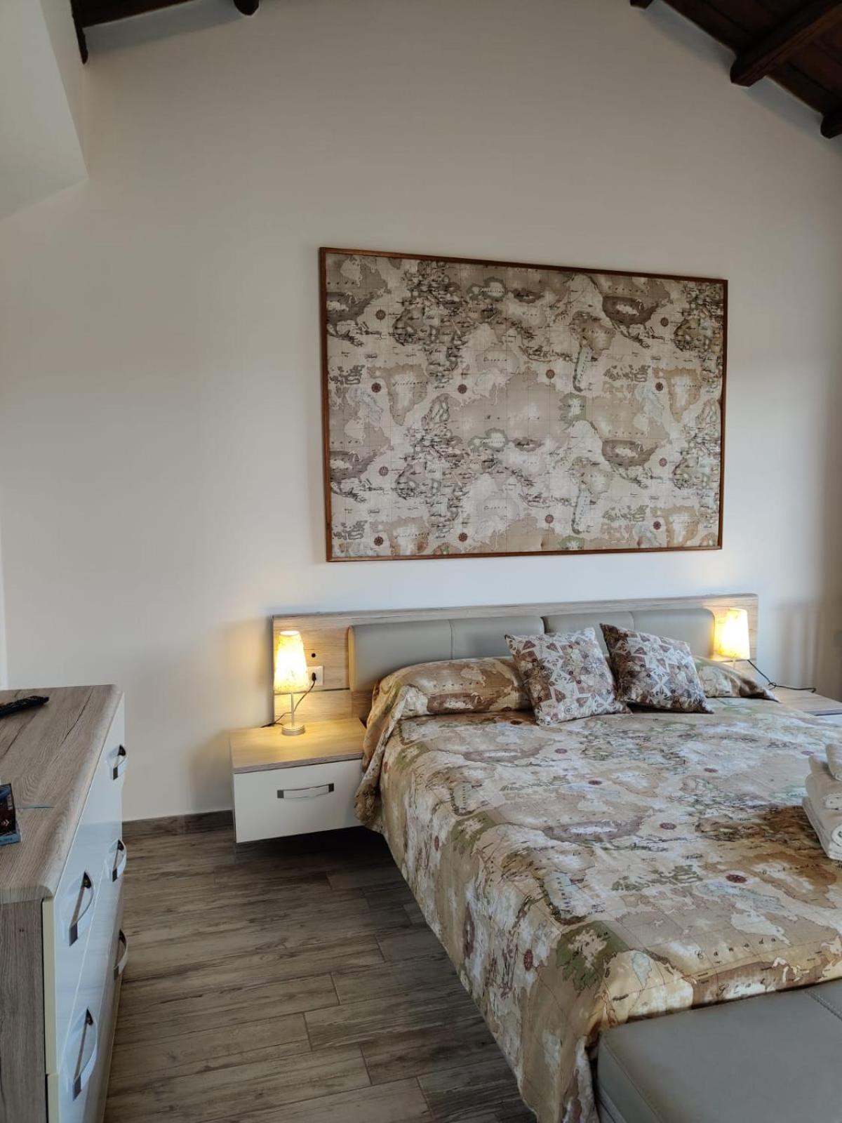 Centro Sicilia Rooms-Suites & Terrace Enna Bagian luar foto