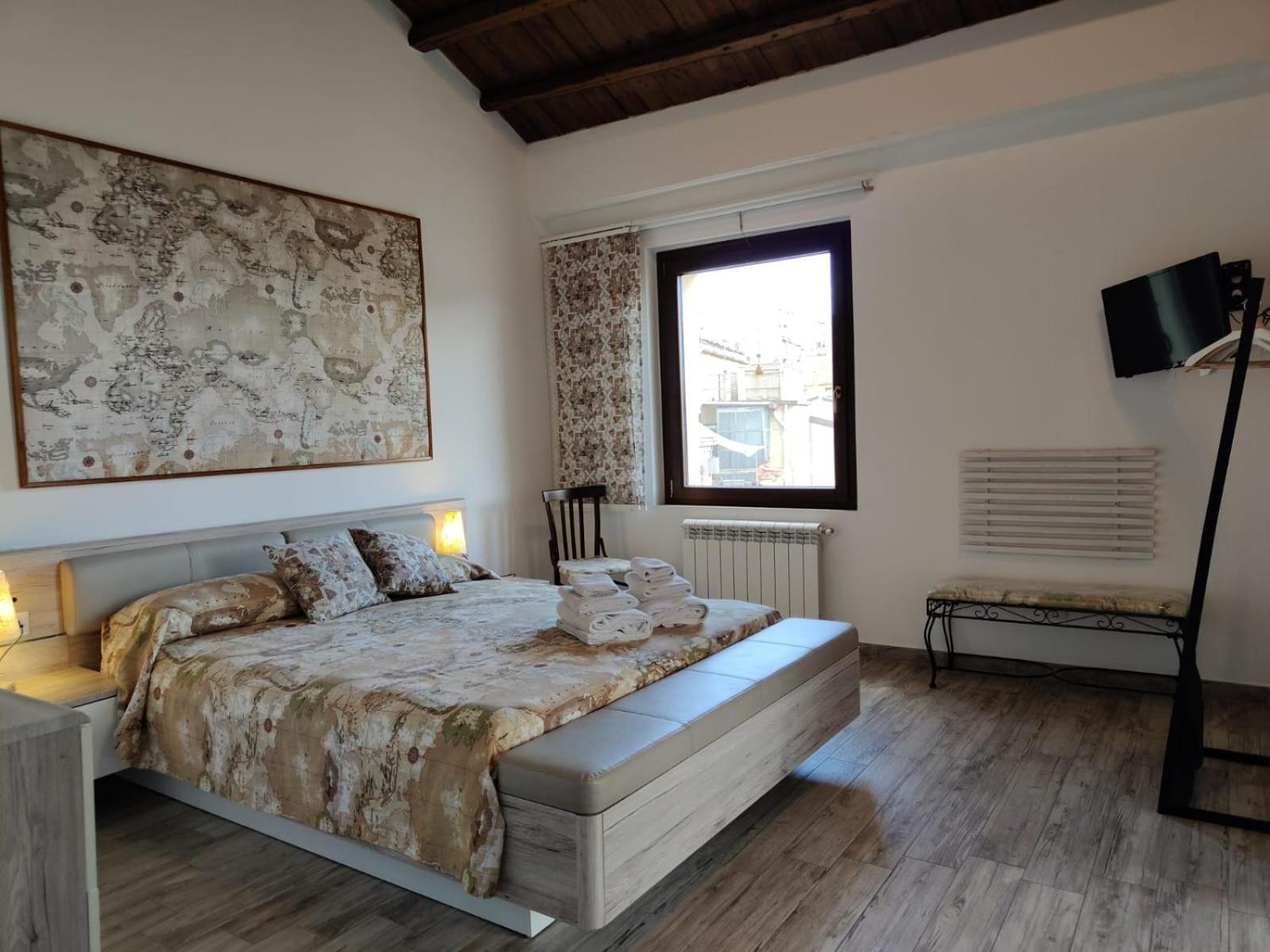 Centro Sicilia Rooms-Suites & Terrace Enna Bagian luar foto