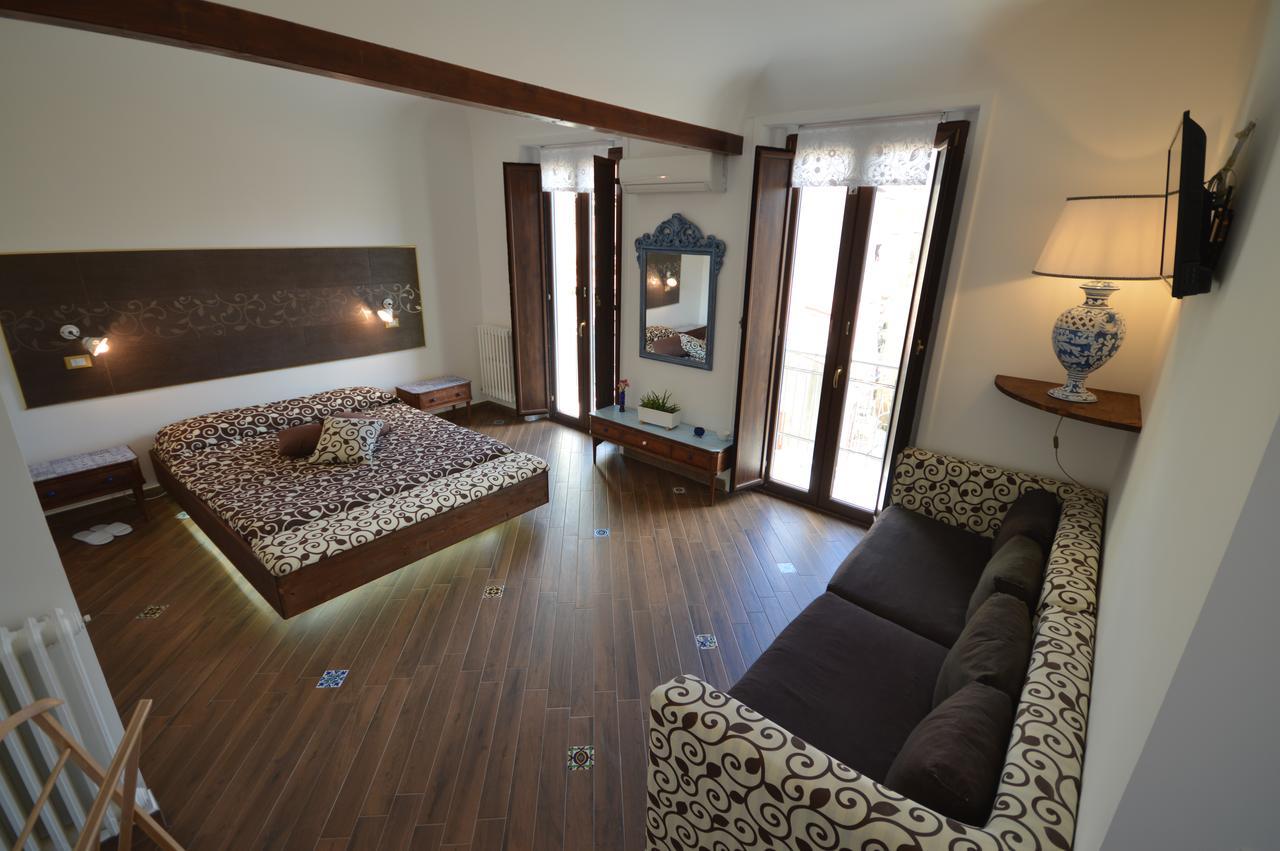 Centro Sicilia Rooms-Suites & Terrace Enna Bagian luar foto