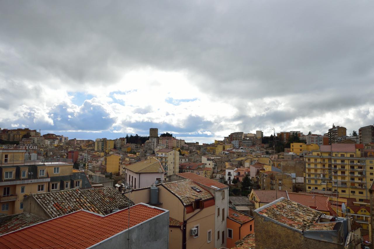 Centro Sicilia Rooms-Suites & Terrace Enna Bagian luar foto