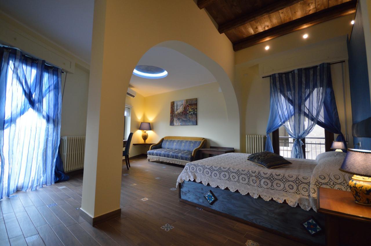 Centro Sicilia Rooms-Suites & Terrace Enna Bagian luar foto