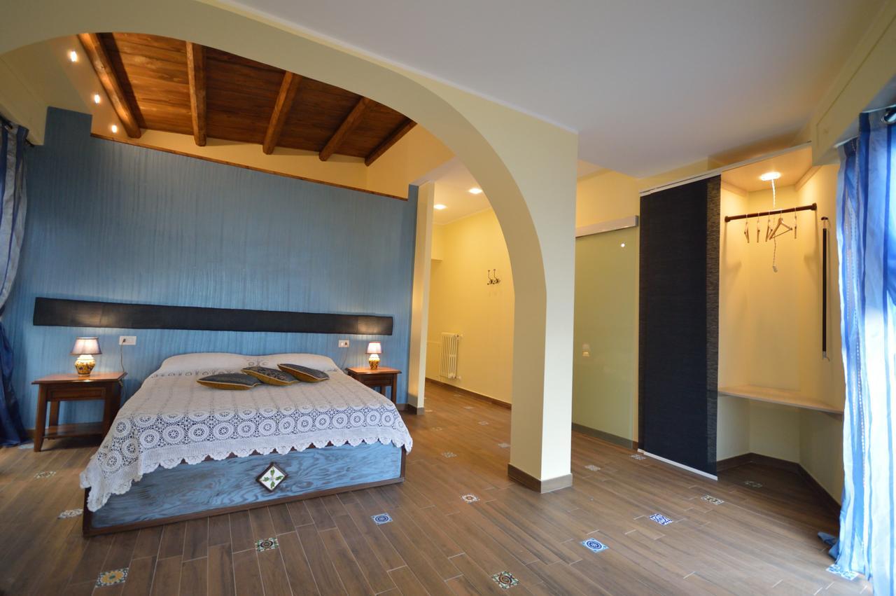 Centro Sicilia Rooms-Suites & Terrace Enna Bagian luar foto